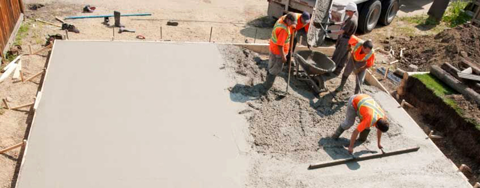 Pouring-and-Leveling-Concrete-Slab