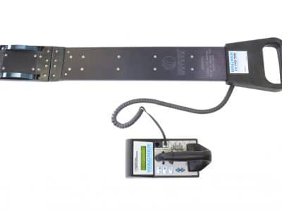 L622 Digital Recording Moisture Meter and 26-inch L722 Lumber Stack Probe Sensor Kit