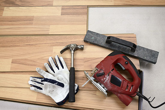 Flooring installing tools