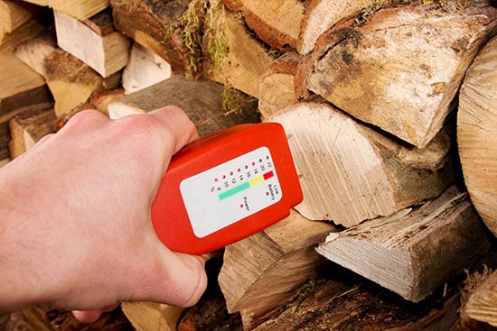 An inexpensive moisture meter